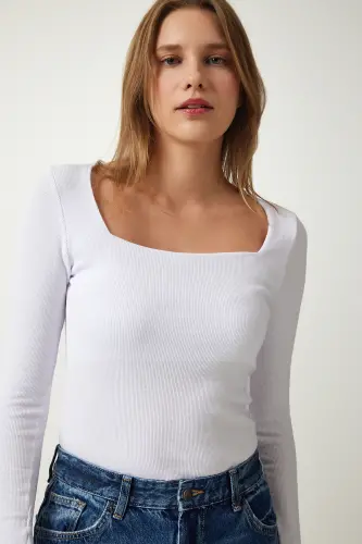 Women's White Square Neck Ribbed Knit Blouse GT00052-White - HAPPINESS İSTANBUL (1)