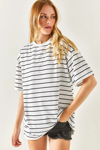 Women's White Striped 2 Yarn Oversized Unisex T-Shirt TSH-19000764 - OLALOOK