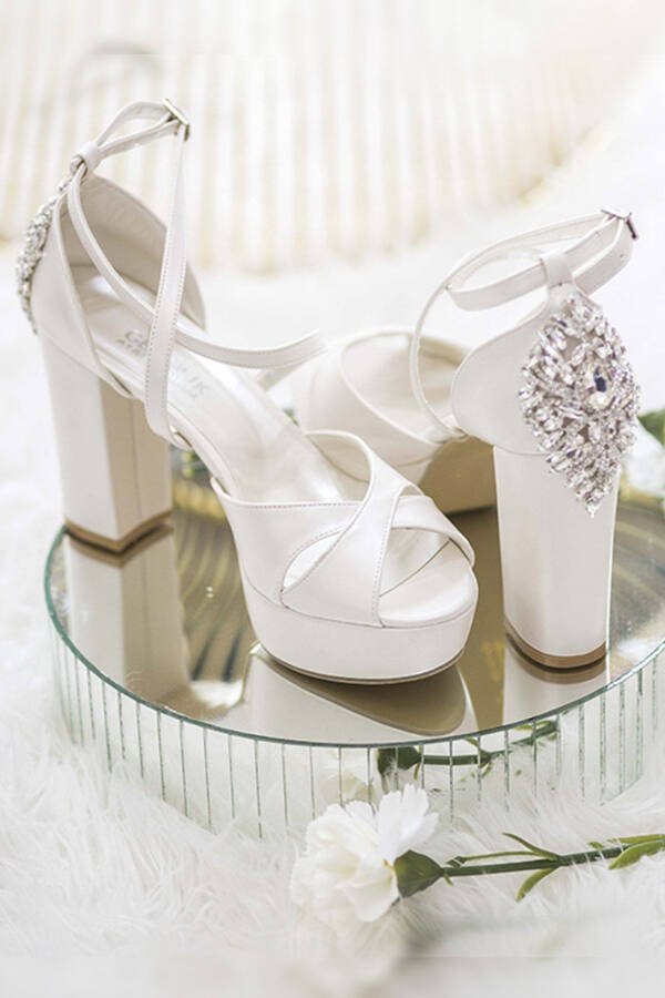 Women's White Swarovski Spider Stone Running Guaranteed 11 cm Bridal Shoe - 2