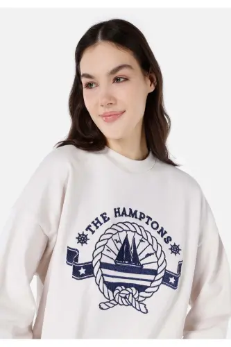 Women's White Sweatshirt, Regular Fit, Crew Neck, Printed - 4