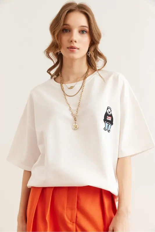 Women's White Teddy Bear Embroidered Relaxed Fit T-shirt - 4