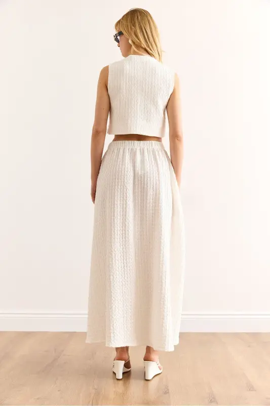 Women's White Top Lined Vest Bottom Pocketed Midi Skirt - 7