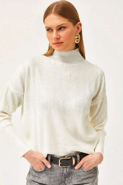 Women's White Turtleneck Metallic Detailed Knitted Sweater KZK-19000726 - OLALOOK (1)