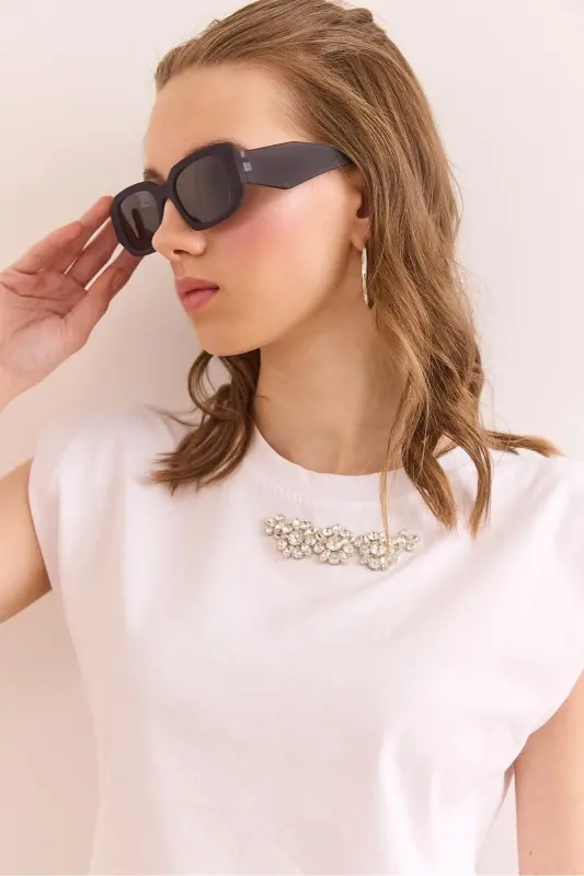 Women's White Wadded Detailed Stone Cotton T-Shirt TSH-1 - 4