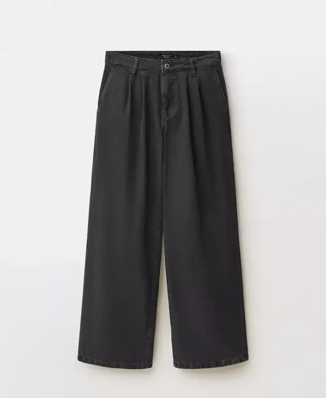Women's Wide-Leg Pleated Jeans - 2