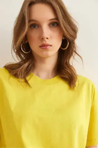 Women's Yellow Embroidered Boyfriend Cotton T-Shirt TSH-1900 - 5