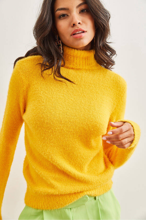 Women's Yellow Fisherman's Neck Soft Texture Bearded Knitted Sweater KZK-19000861 - 1
