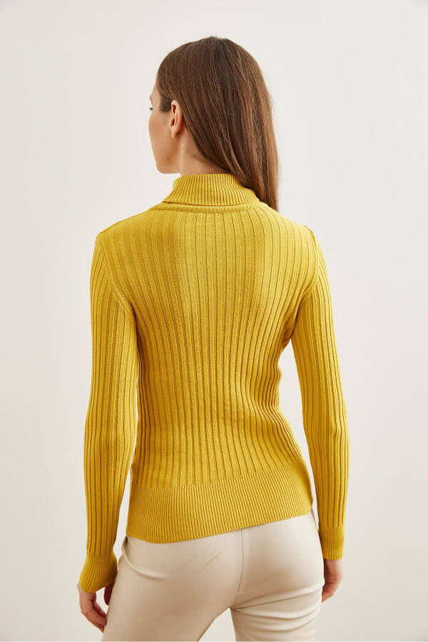 Women's Yellow Fisherman's Neck Soft Textured Knitted Sweater KZK-19000918 - 7