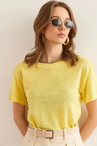 Women's Yellow Flared Dropped Shoulder Crew Neck Crop T-Shirt - 3