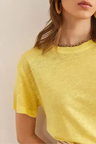 Women's Yellow Flared Dropped Shoulder Crew Neck Crop T-Shirt - 6