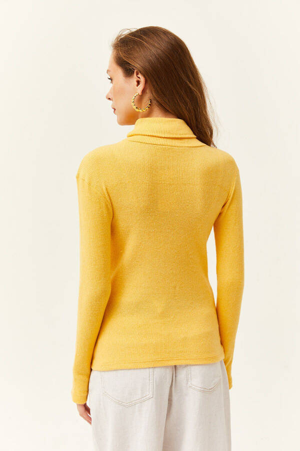 Women's Yellow Henley Neck Finger Detail Lycra Blouse BLZ-19001644 - 2