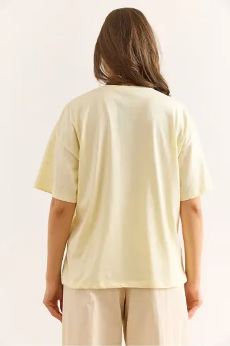 Women's Yellow Print Stone Detailed Regular Fit T-Shirt TS - OLALOOK (1)