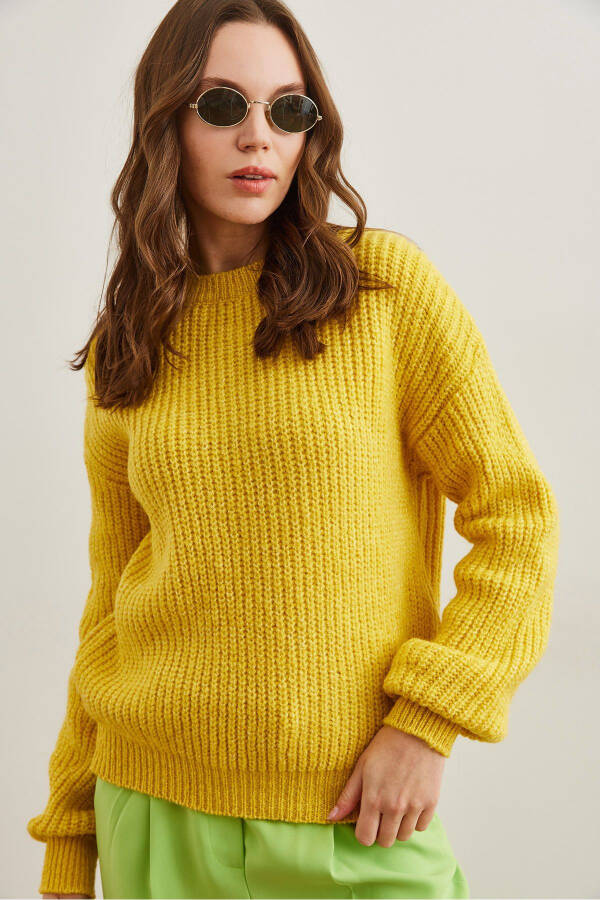 Women's Yellow Thick Knit Thistle Balloon Sleeve Knitted Sweater KZK-19000863 - 2