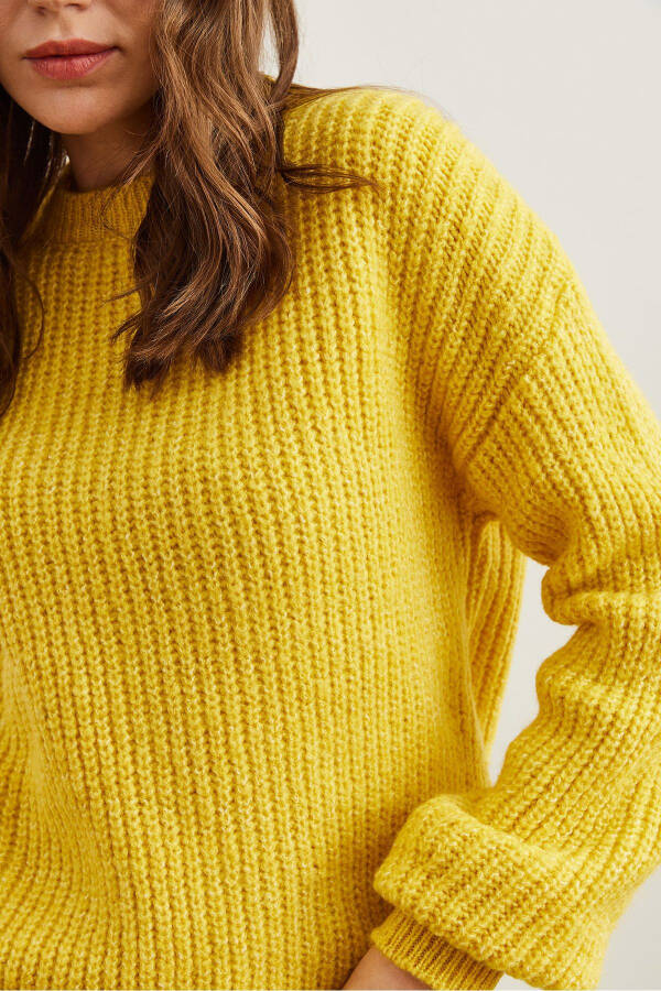 Women's Yellow Thick Knit Thistle Balloon Sleeve Knitted Sweater KZK-19000863 - 5