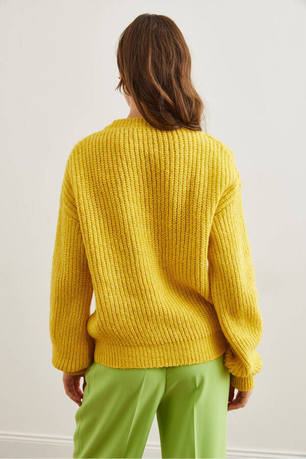 Women's Yellow Thick Knit Thistle Balloon Sleeve Knitted Sweater KZK-19000863 - 6