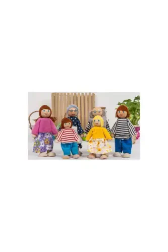 Wooden Miniature Dolls Family Set 6 Pieces - 6