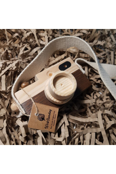 Wooden Toy Camera, Gift for Girls and Boys 0 - 3 Years Old, Hanging Decorative Toy - 3