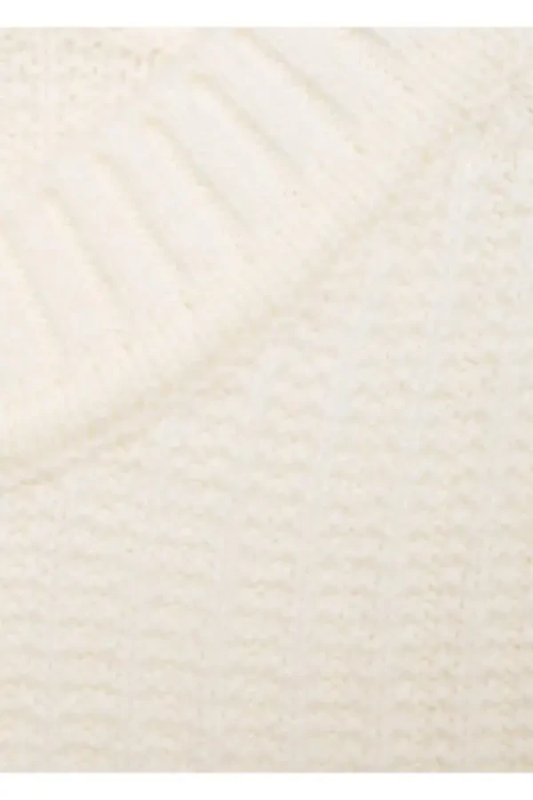 Wool blend cable knit sweater - 8