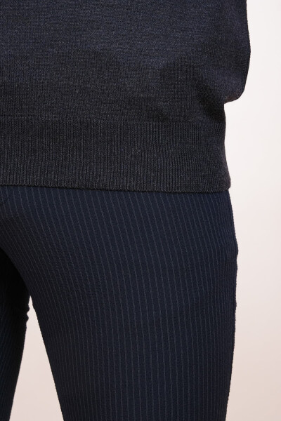 Wool Sleeveless Knit Sweater - 7