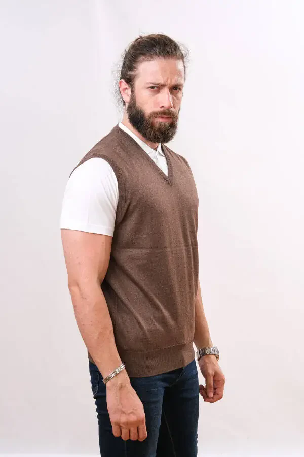 Wool Sleeveless Knit Sweater - Brown - 3