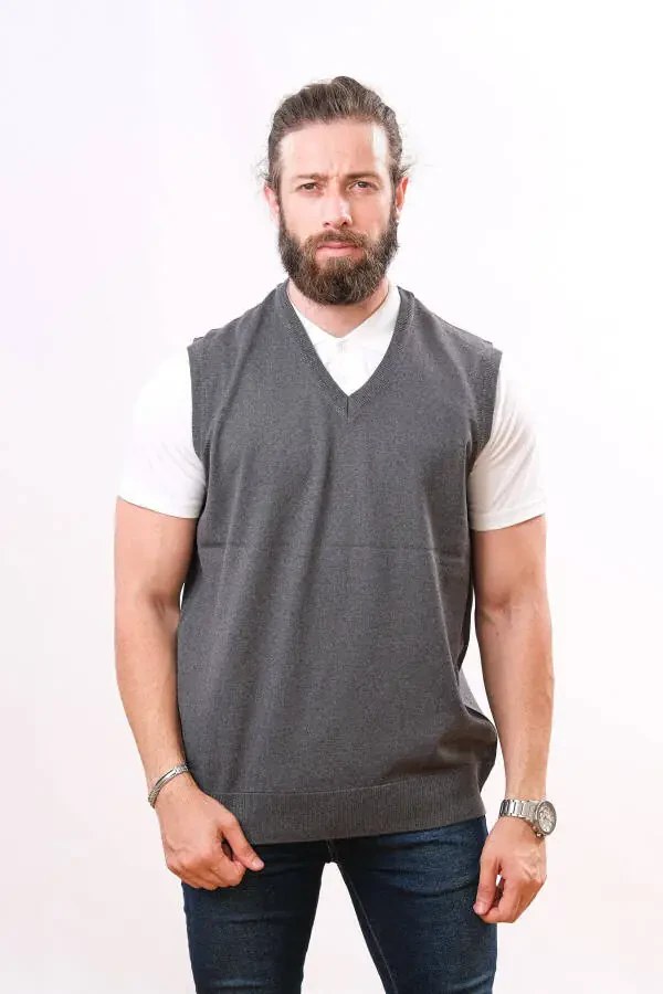 Wool Sleeveless Knit Sweater - Medium Grey - 1
