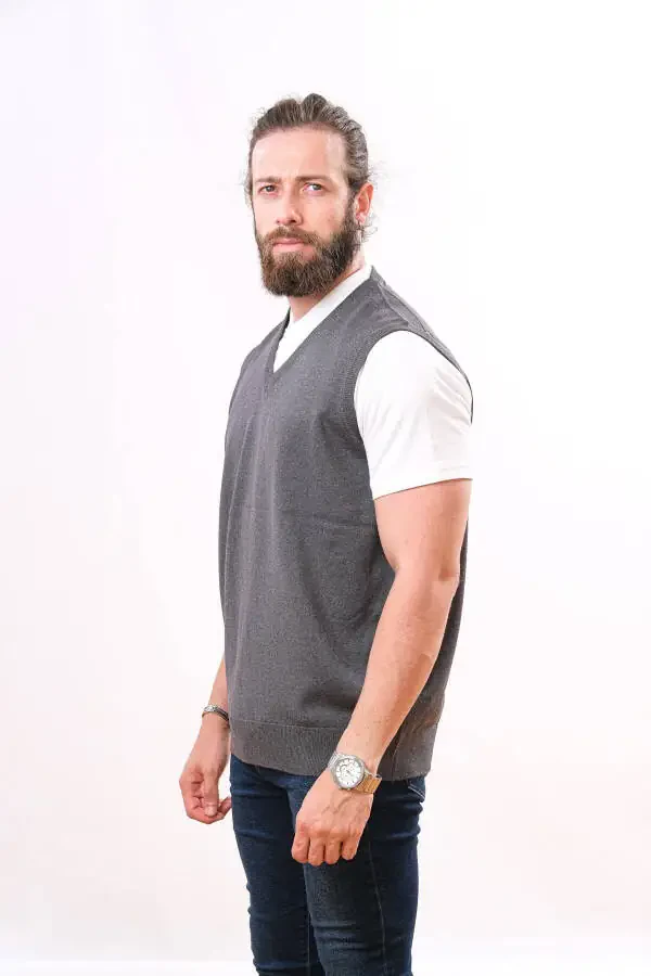 Wool Sleeveless Knit Sweater - Medium Grey - 2