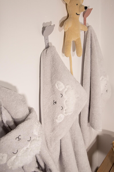 Wooly Swaddle Light Grey 75x75 - 9