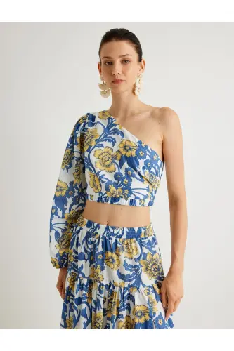 X Melis Ağazat - Çiçekli Tek Omuz Crop Bluz Asimet - 3
