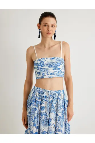 X Melis Ağazat - Gulli Fisto Crop Bustye Ingichka Kamarli Slim Fit - 3