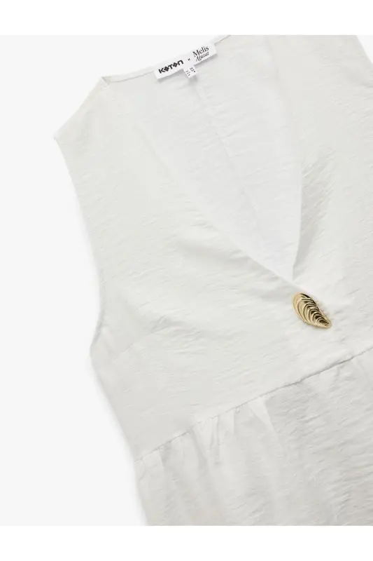 X Melis Ağazat - Seashell Accessory Detailed V-Neck Sleeveless Peplum Blouse - 5