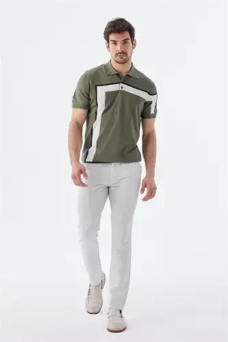 Хаки ранги, Slim Fit кесишган, тасмали поло ёқаси билан футболка - 3