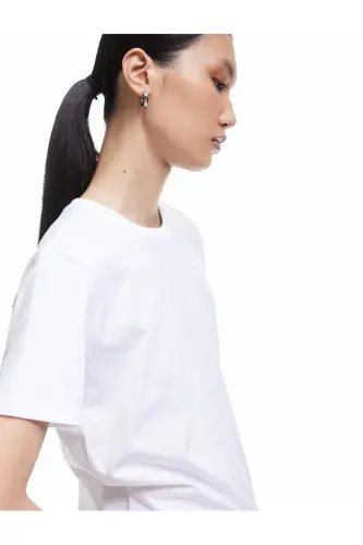 Хлопковая футболка женская с короткими рукавами и круглым вырезом, стандартный крой. - 2