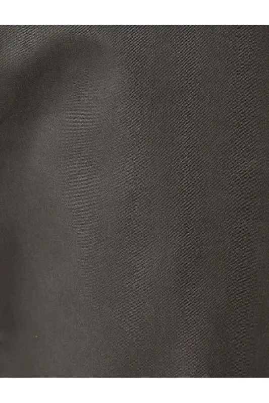 Хлопковые габардиновые брюки чинос с карманами - антрацит - 6