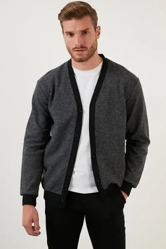 Хлопковый кардиган Regular Fit с V-образным вырезом на пуговицах, мужской кардиган 456205-GRİ - 3