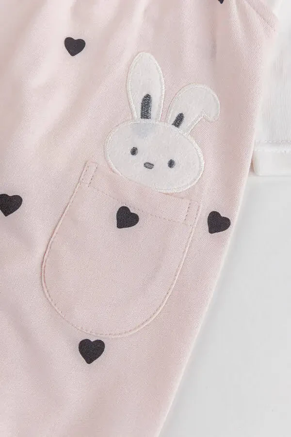 Хлопковый трикотажный костюм для младенцев с оборками и сердечками. - 4