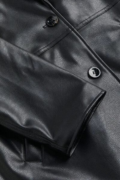 Yag'onli, qoplama tugmali palto - H&M (1)