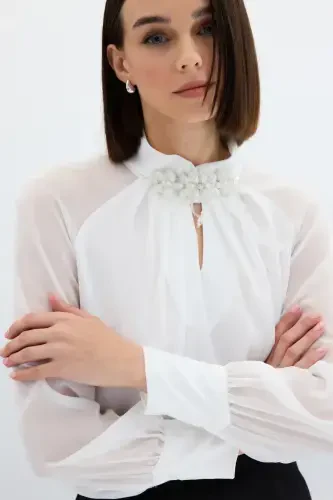 Yaka Aksessuarili Bluzka - EKRU - 6