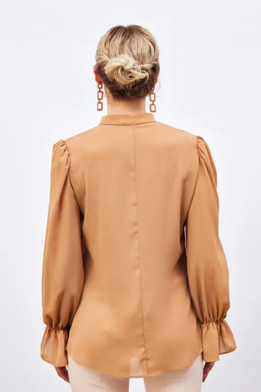 Yaka Bağlama Detaylı Salaş Bluz - Camel - CAMEL - 7