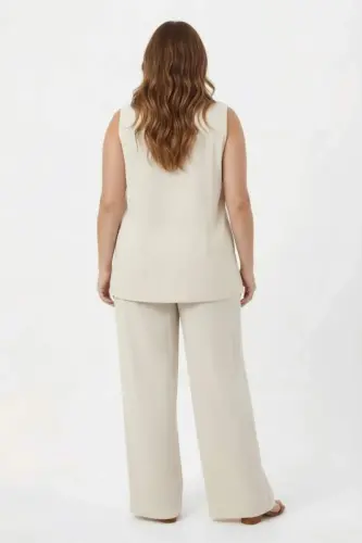 Yaka Boncuk Detaylı Kadın Büyük Beden Bluz Pantolon Takım Bej - 5