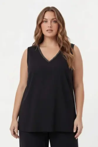 Yaka Boncuk Detaylı Kadın Büyük Beden Bluz Pantolon Takım Siyah - BÜYÜKBEDENIZ (1)