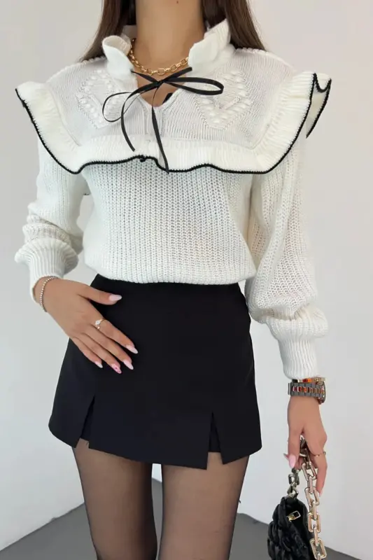 Yakası Bağcık Detaylı Valonlu Triko Kazak-Beyaz - 6