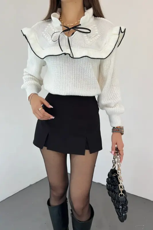 Yakası Bağcık Detaylı Valonlu Triko Kazak-Beyaz - 3