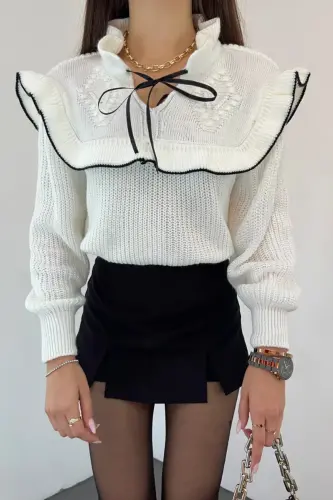 Yakası Bağcık Detaylı Valonlu Triko Kazak-Beyaz - 5