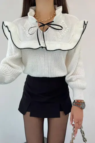 Yakası Bağcık Detaylı Valonlu Triko Kazak-Beyaz - 7