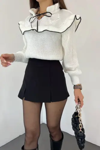 Yakası Bağcık Detaylı Valonlu Triko Kazak-Beyaz - 8