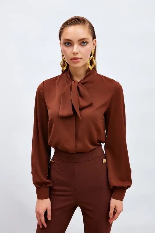 Yakası Bağlamalı Düz Gömlek - Kahve-KAHVE - 2