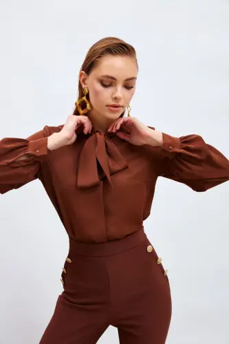 Yakası Bağlamalı Düz Gömlek - Kahve-KAHVE - 3