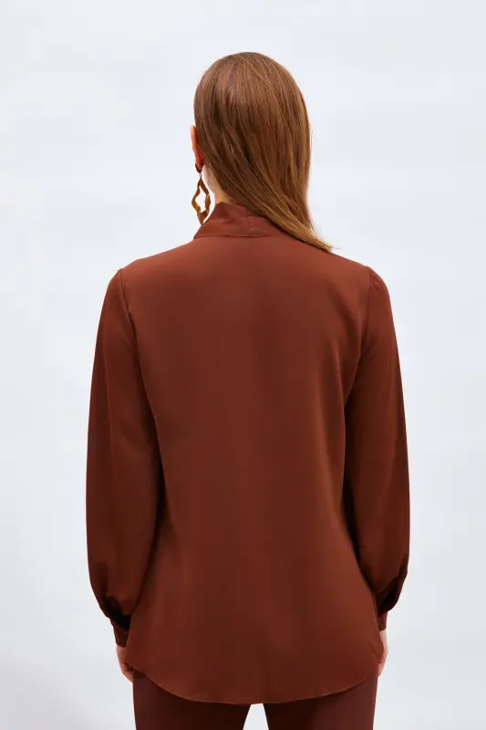 Yakası Bağlamalı Düz Gömlek - Kahve-KAHVE - 7