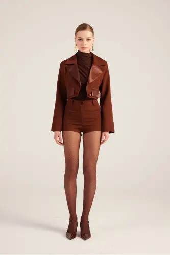 Yakası Saten Detaylı Camila Crop Blazer Ceket Kahve - Kahve - 9