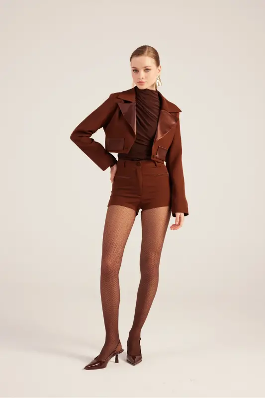 Yakası Saten Detaylı Camila Crop Blazer Ceket Kahve - Kahve - 11